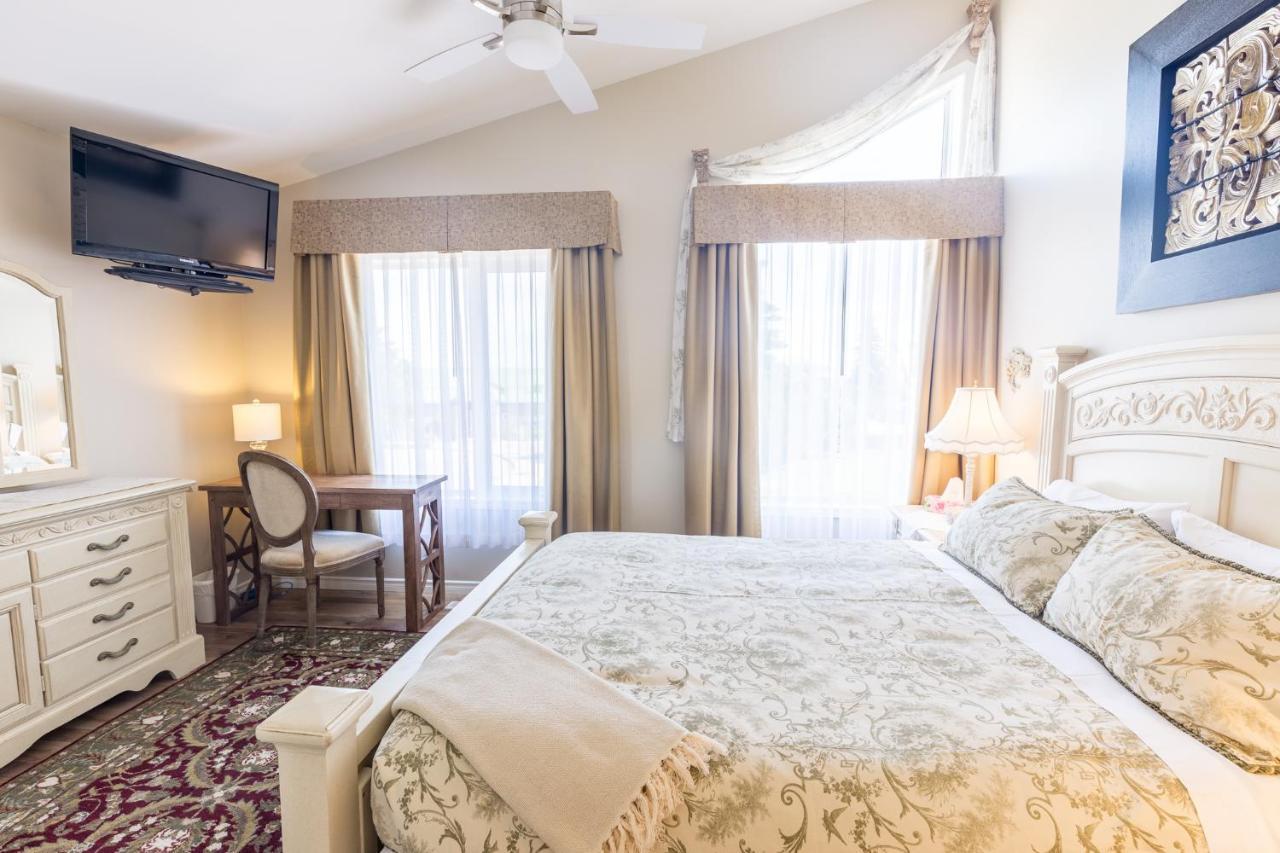 Lakeshore Inn Cold Lake 外观 照片